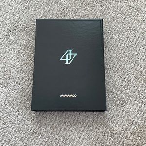 Mamamoo 2nd Full Album Reality in Black